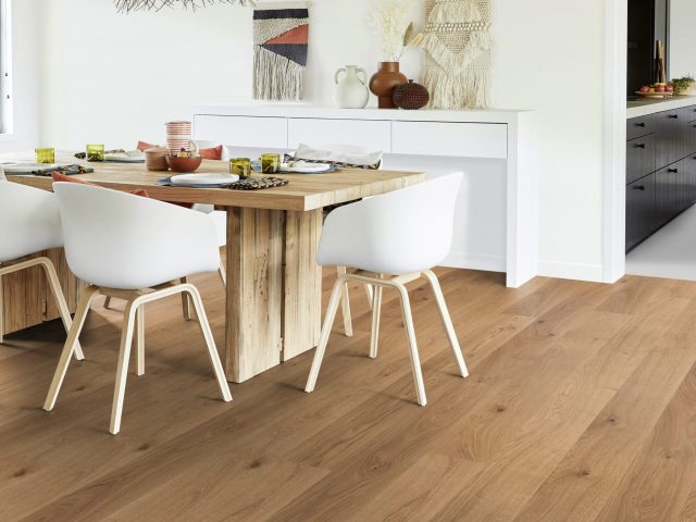 Grace Oak Rustic 7877067