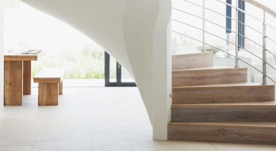 6 beneficios de usar piso vinílico para revestir escaleras 